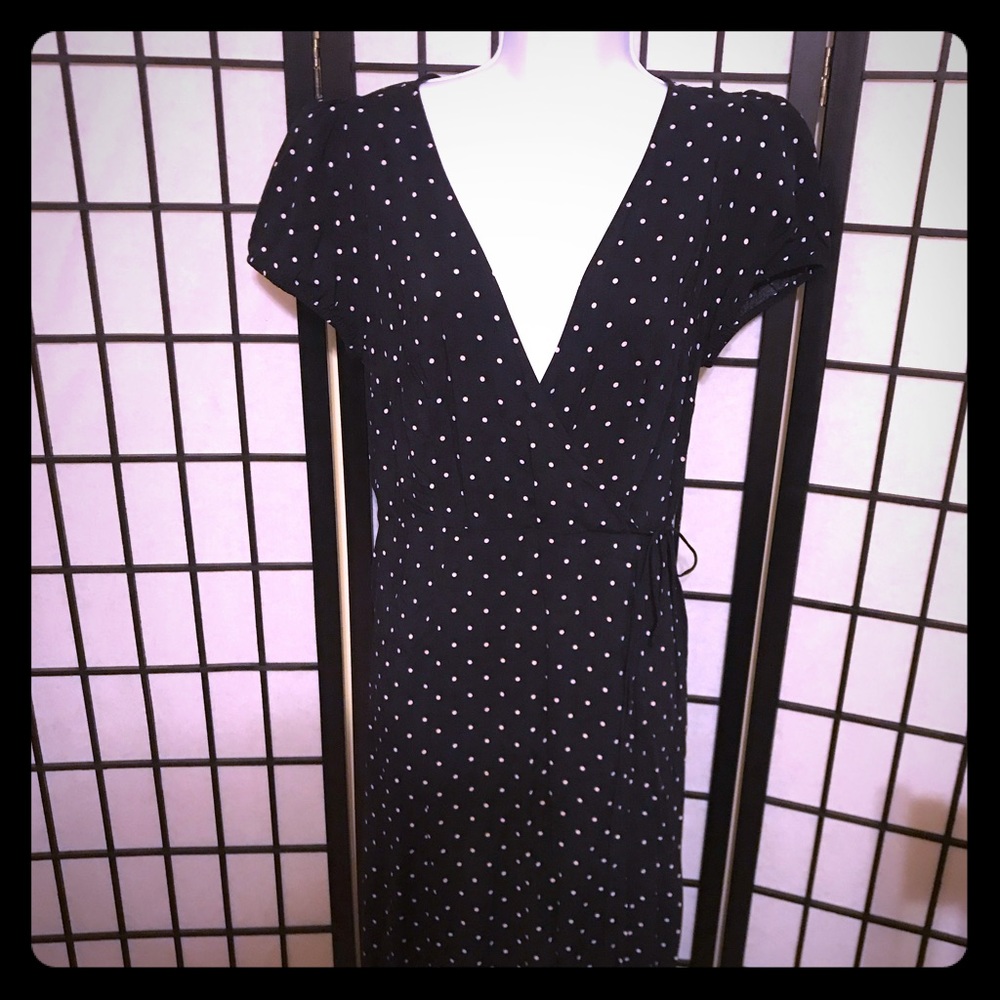 Express midi dress NWT❤️❤️❤️